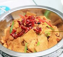 Spicy Pot-Braised Tofu with Leaves