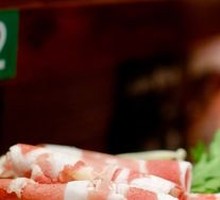 Japanese Beef Hot Pot with Egg Flavor