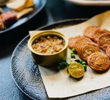Foie Gras with Scallion Pancake