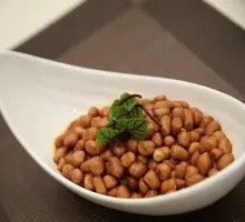 Vinegar-Soaked Peanuts