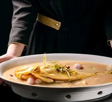 Braised Yellow Croaker with Rice Cake