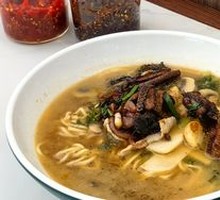 Stir-fried Eel with Noodles