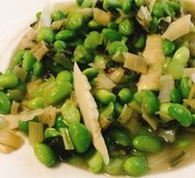 Snow Cabbage and Green Beans