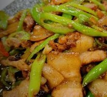 Spicy Hunan-style Pork with Chili