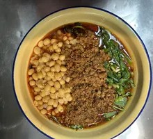 Spicy Broad Noodles with Pea Paste