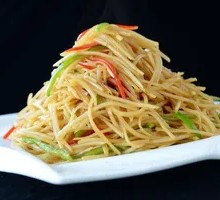 Spicy Pepper and Potato Shreds
