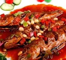 Braised Small Yellow Croaker with Preserved Vegetable