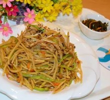 Potato Shredded Pork Rice