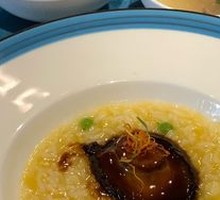 Scallion-Braised Fresh Abalone with Yellow Soup and Fermented Bean Paste Rice Bowl