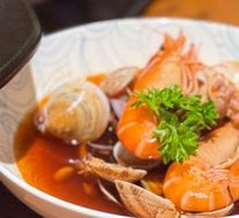 Mixed Seafood in Sauce