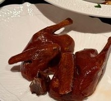 Classic Osmanthus Smoked Crispy Pigeon