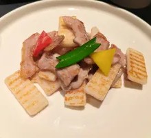 Stir-fried Fresh Yam with Tender Pork