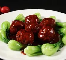 Braised Pigeon