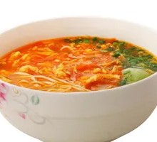 Tomato and Egg Noodle Soup