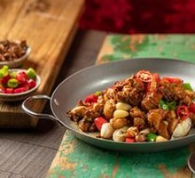 Tonglu Stir-Fried Chicken
