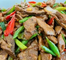 Stir-Fried Pork Liver with Vegetables