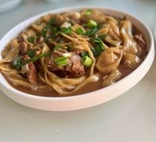 Oil Noodles with Pork Ribs