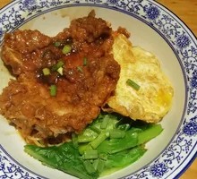 Hangzhou-style Pork Cutlet with Tomato Sauce Noodles