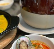 Tom Yum Seafood Soup