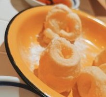Creamy Raindrop White Sugar Cake