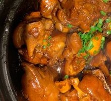 Braised Abalone with Pig Feet
