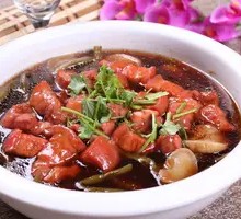 Bai Bie Braised Pork