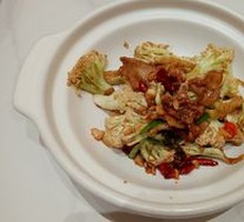 Braised Cauliflower in Clay Pot