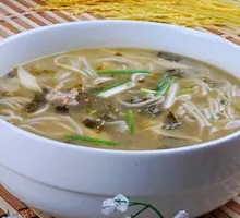 Sliced Pork and River Shrimp Noodles