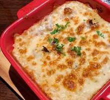 Bacon and Cheese Baked Mashed Potatoes