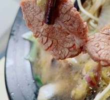 Sour Cabbage Beef Noodles