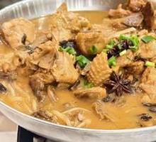 Chicken Stewed with Mushrooms
