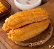 Crispy Small Dough Sticks