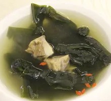 Kelp and Pork Rib Soup