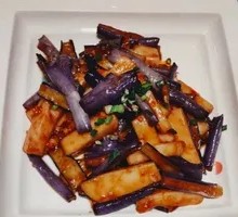 Sauce-Braised Eggplant