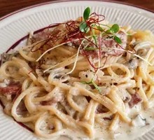 Bacon Cream Pasta