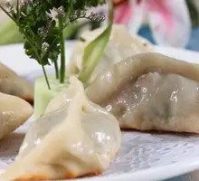 Pan-Fried Jiaozi with Leek and Self-rolled Skin