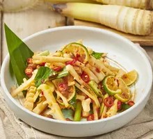 Dai-Flavored Water Tofu Paste Mixed with Fresh Spring Bamboo Shoots