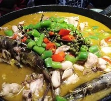 Special Home-style River Fish Stew