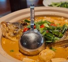 Thousand Island Lake Clay-Baked Fish Head Royal