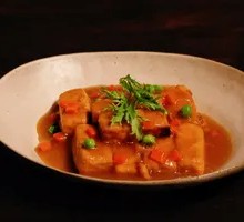 Braised Tofu in Abalone Sauce