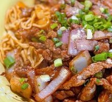 Spicy Beef Noodle Salad