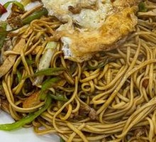 Spicy Pepper and Pork Noodles