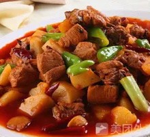 Big Pot Chicken Noodles