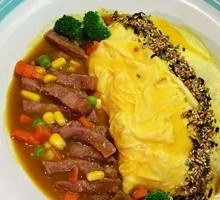 Curry Steak Omelette Rice