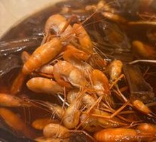 Large Pot Boiled Shrimp