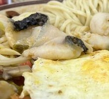 Spicy Black Fish Noodles