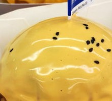 Cheese Lava Beef Burger