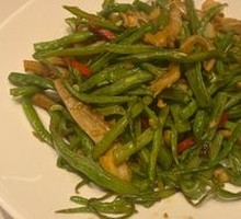 Stir-Fried String Beans with Beef Tripe