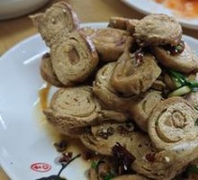 Dry-fried Tofu Skin with Chili