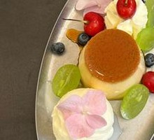 Caramel Pudding Boat